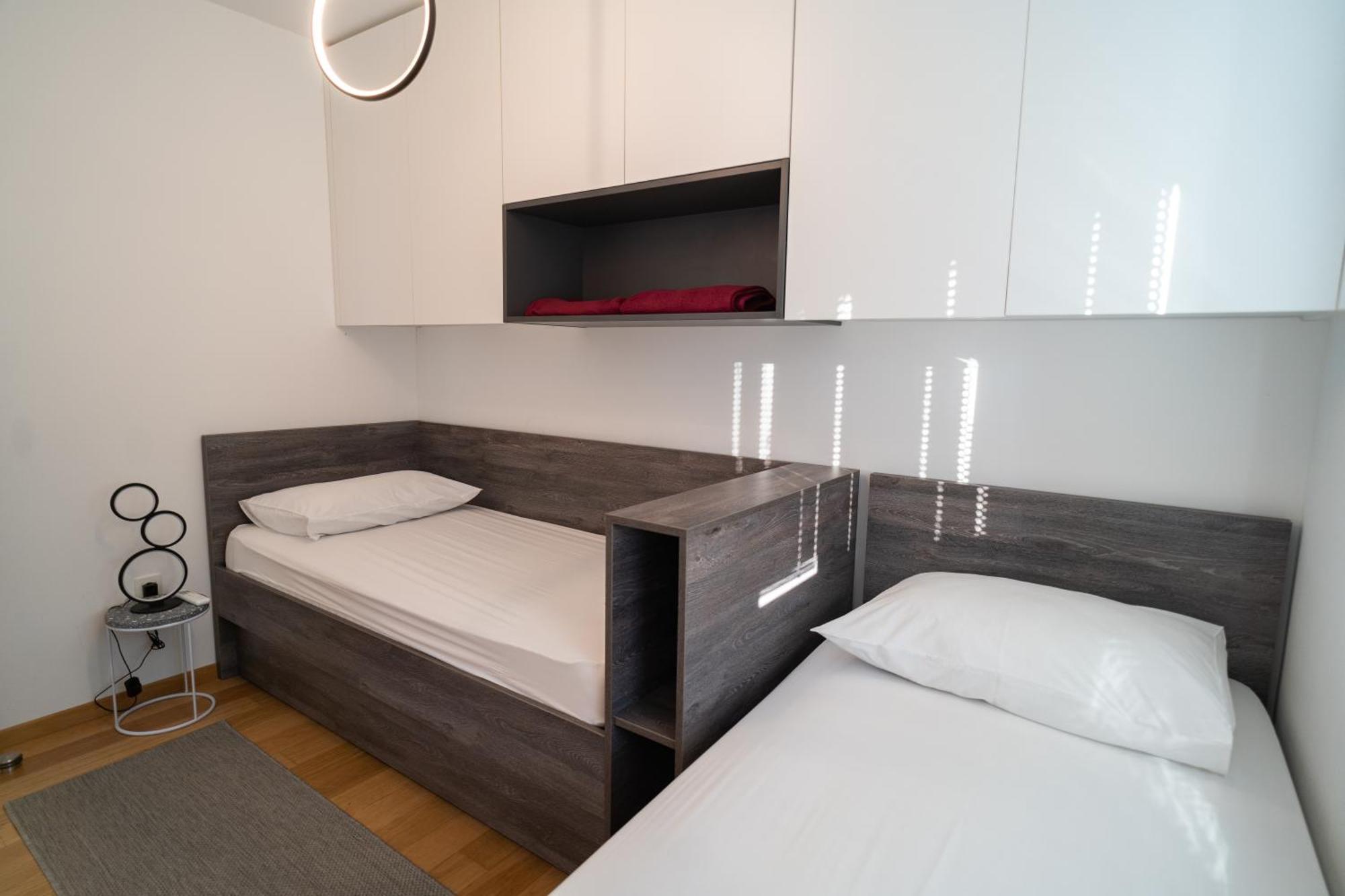 Apartment Wing 77 By Belmont Realty 扎达尔 外观 照片